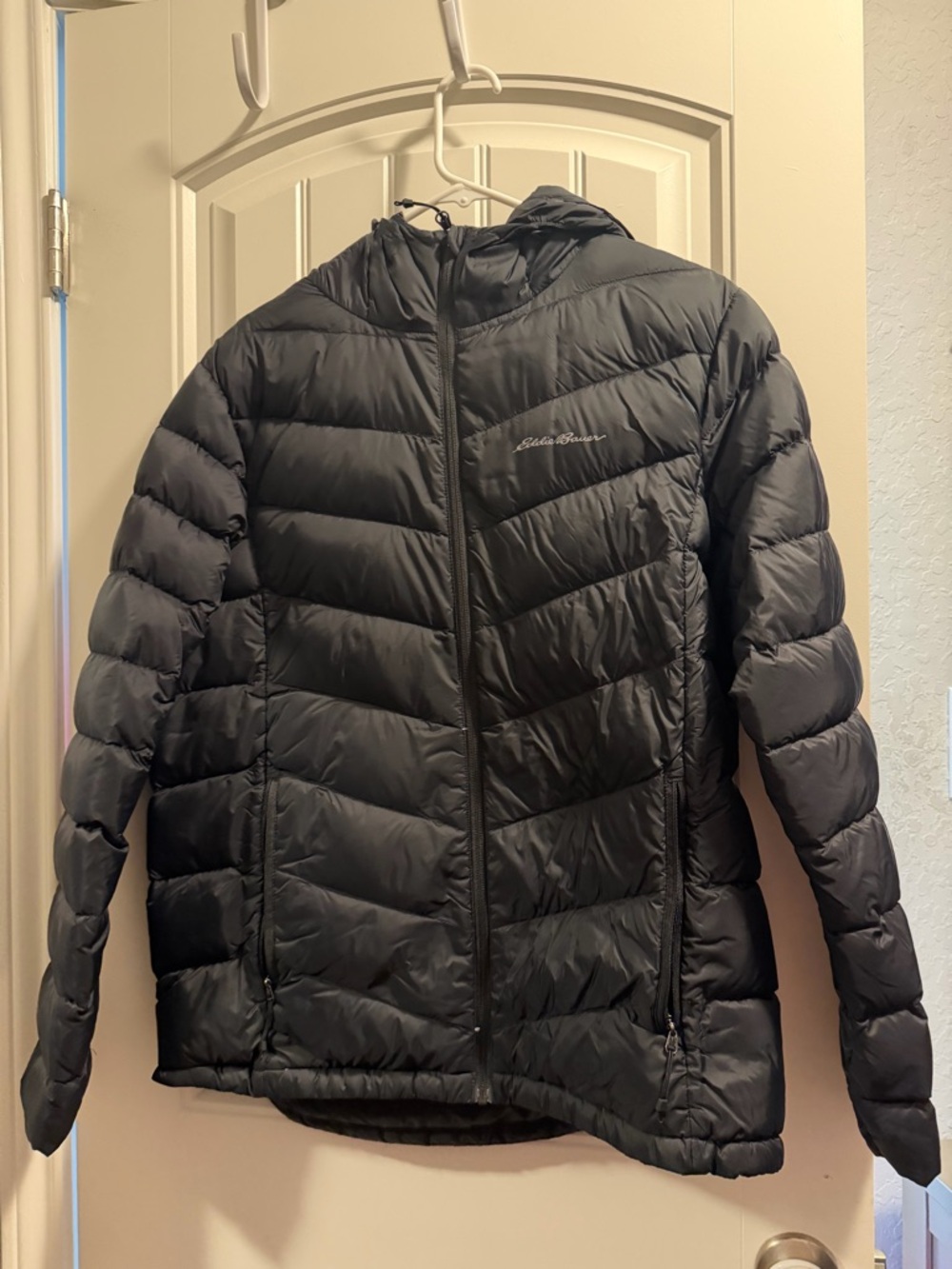 Eddie Bauer Men's Black Quilted Packable Puffer Jacket with Hood
